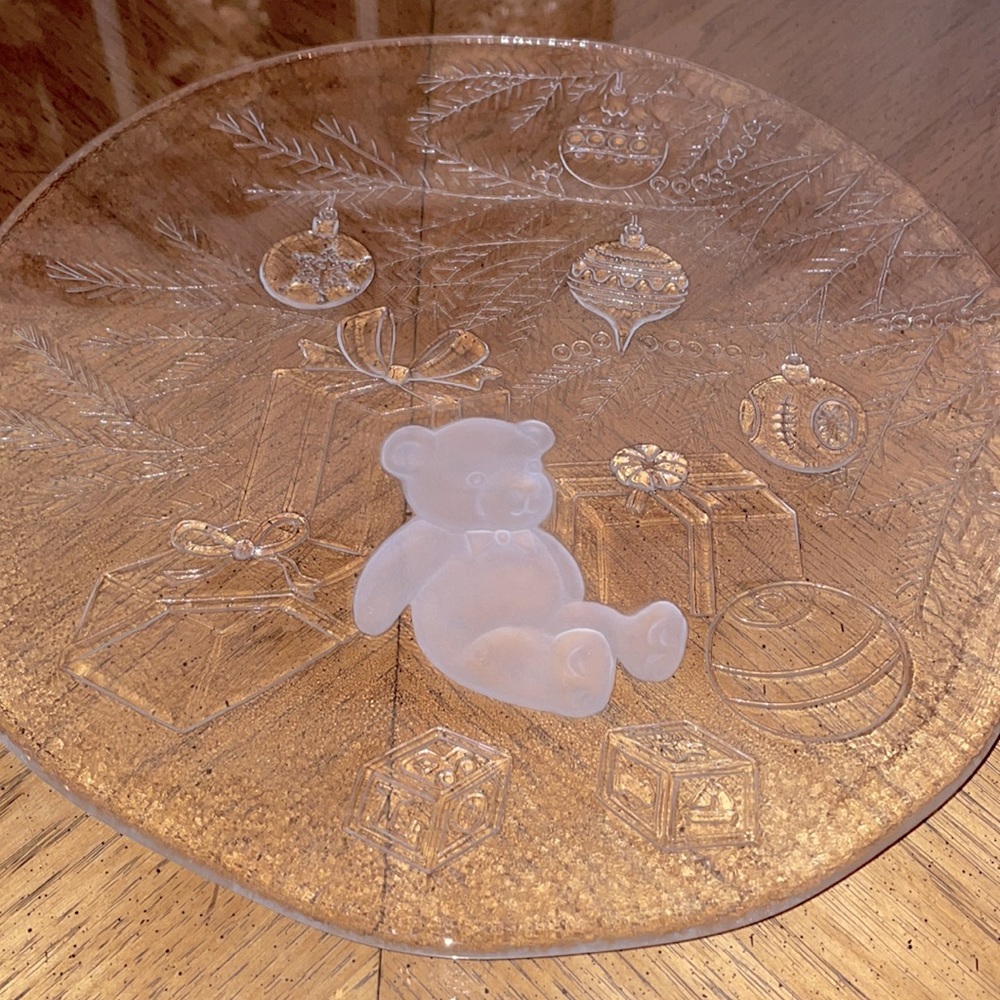 Libbey Bear Etched Glass 13 inch Serving Plate